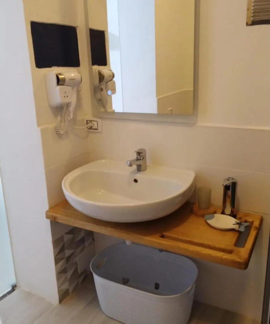 Flamingo Guest House- Rooms Olbia